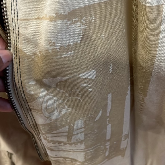 Heavy jacket - Picture 3 of 7